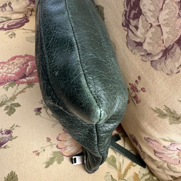 BALENCIAGA City Clip leather clutch bag - Picture 6 of 11